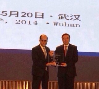 长江国际商会马蔚华会长和李嘉诚先生名誉会长